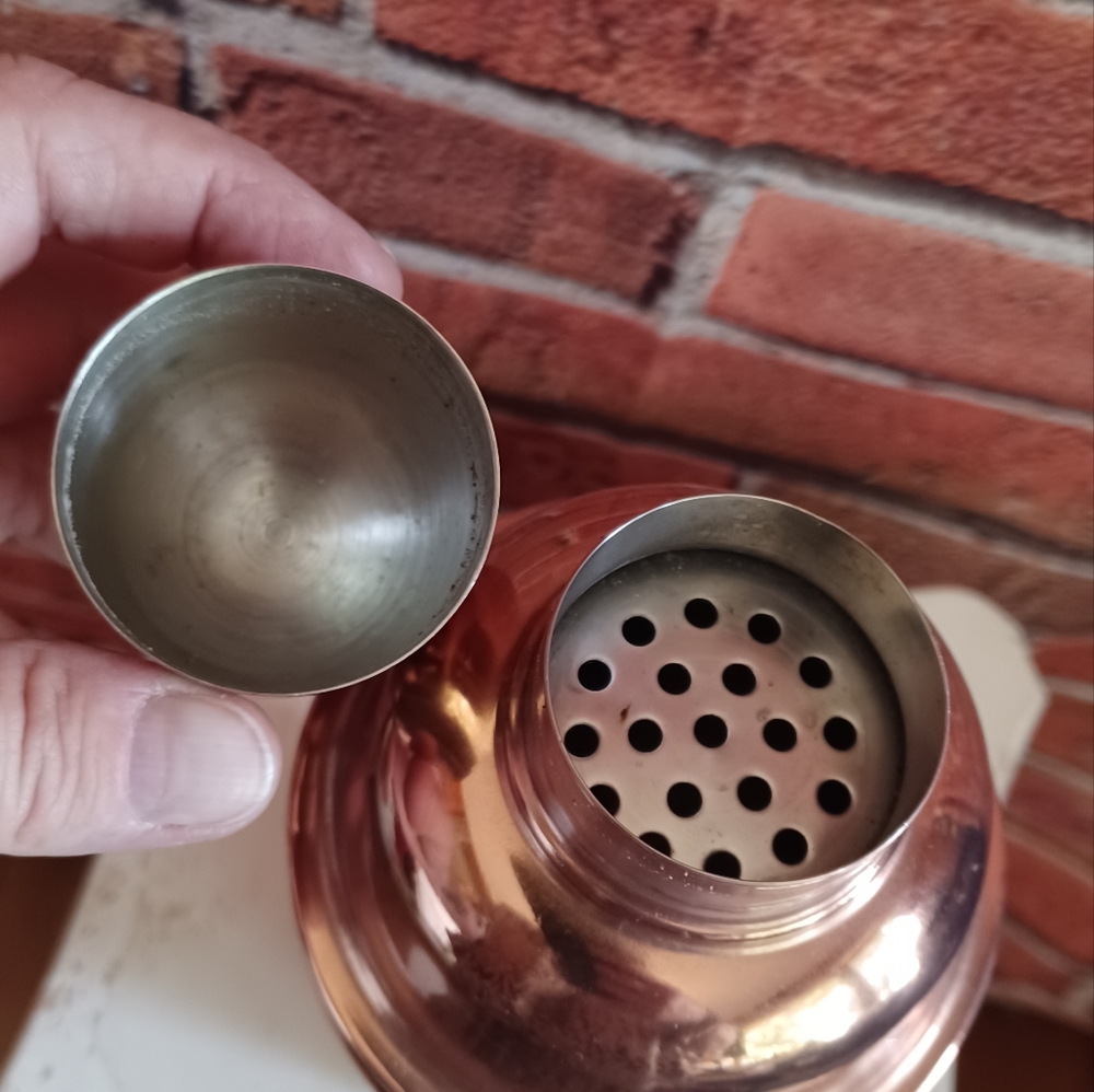 Copper cocktail maker/shaker - Picture 7 of 16